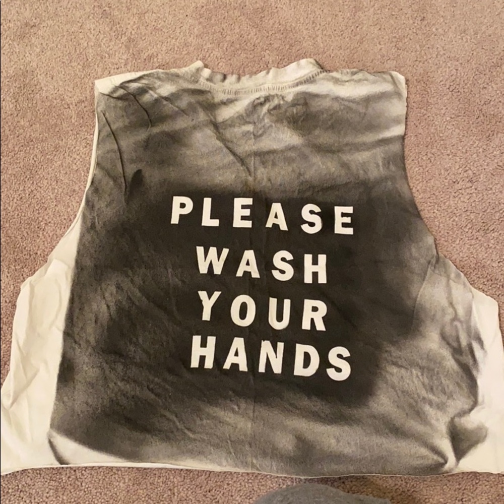 PLEASE WASH YOUR HANDS